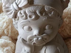 DIY Gipsfigur Mädchen mit Schnuller – zum Befüllen & Gestalten