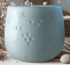 sternen‑gefäß aus gips mit handgegossener sojawachs‑duftkerze in farbauswahl