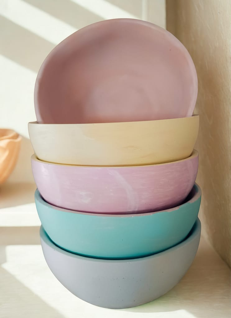 Pastellfarbende -Schüsseln bei dufgips.de